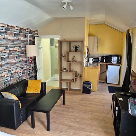 17A Db Airbnb 韦克斯福德 外观 照片